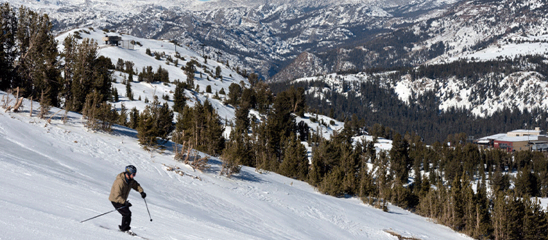 Apertura anticipada de la temporada de esquí en California