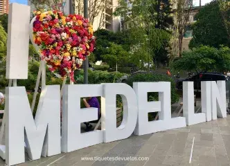 tiquetesdevuelos vuelos baratos a medellin